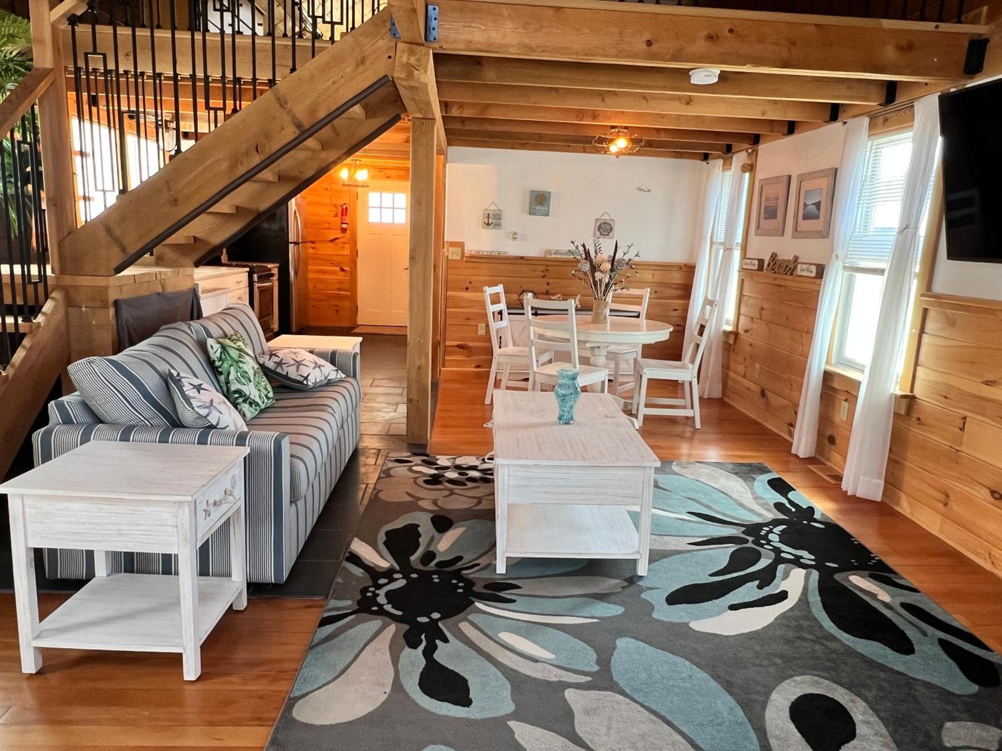 Nautical Beach Properties Хамптън Екстериор снимка